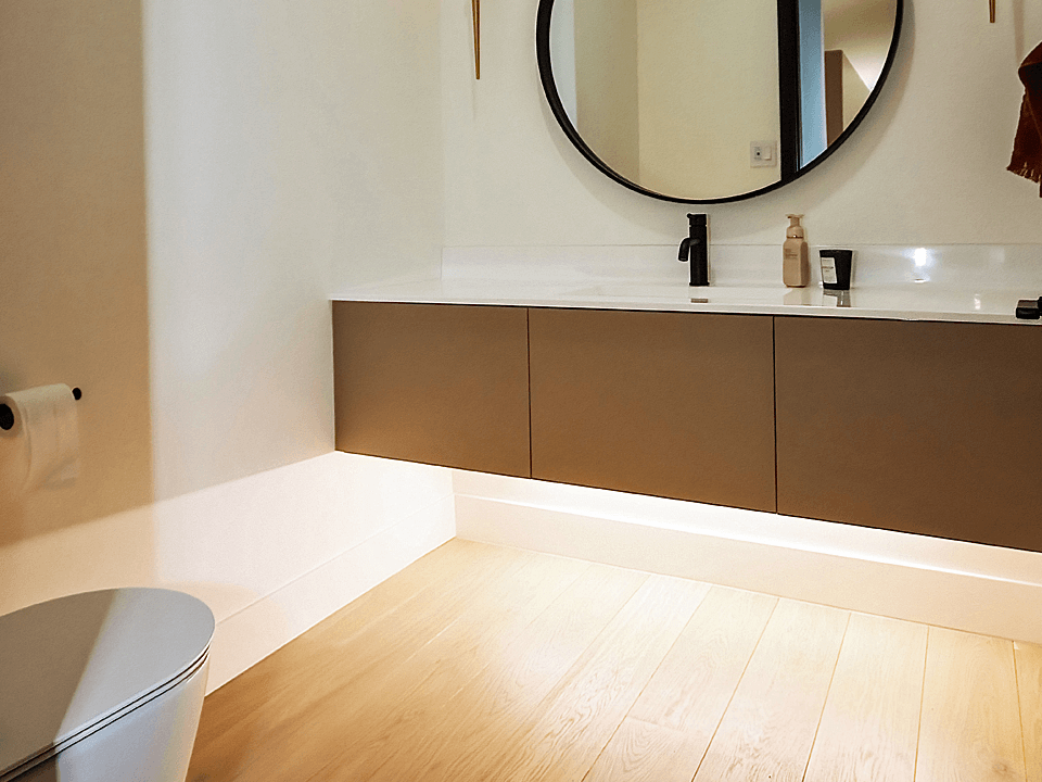 Picture of a Custom Built Home Bathroom.