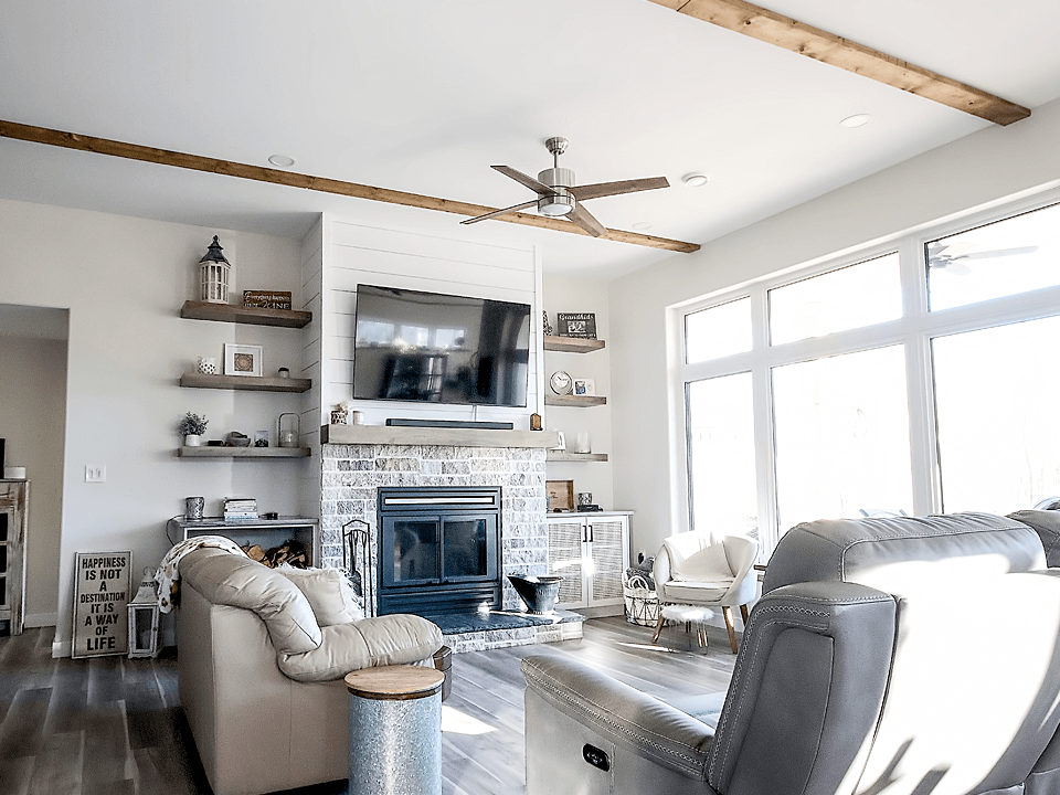 Picture of a Living Room in a Home Built by Sector1